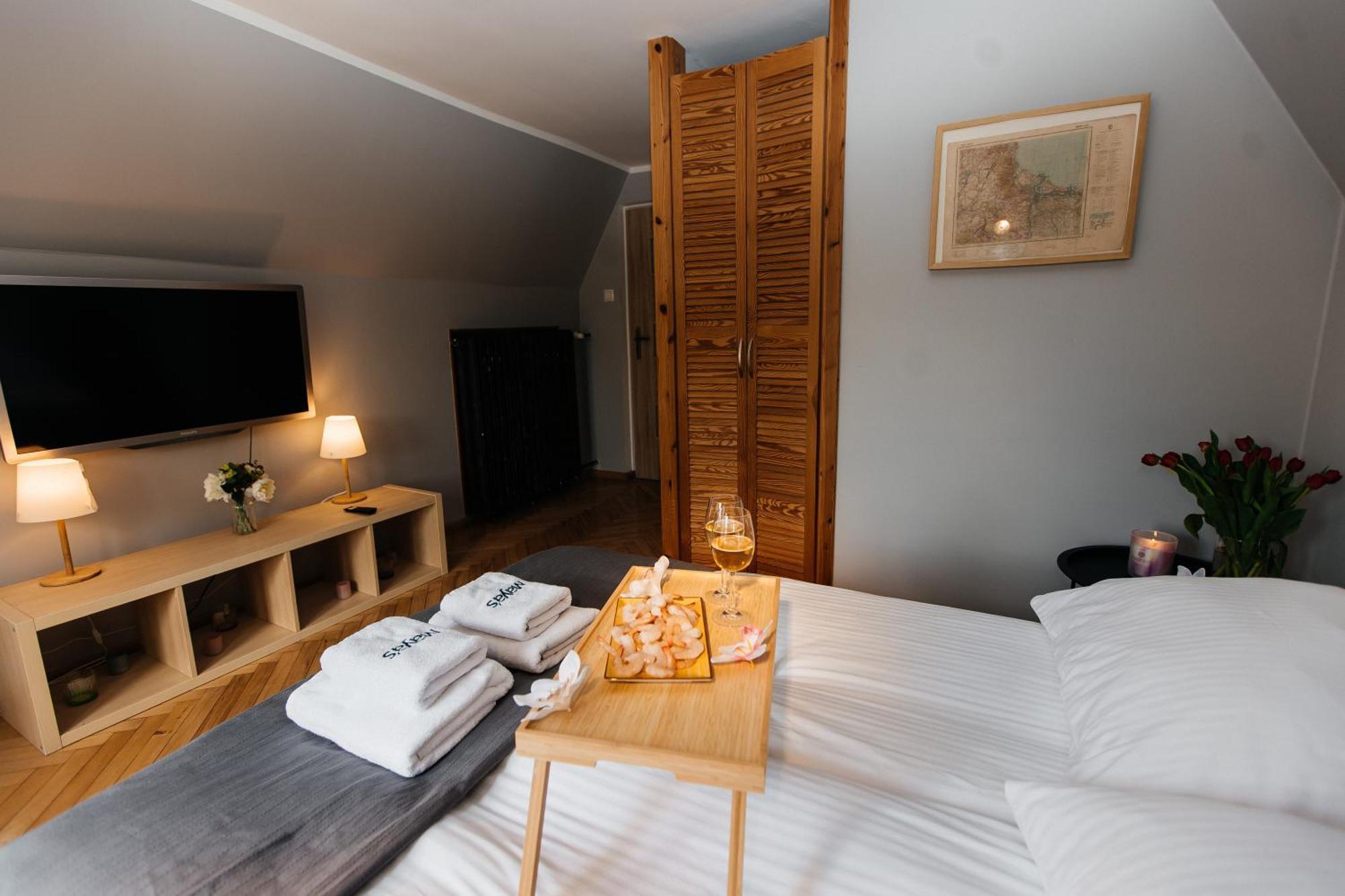 Maya's Flats & 23 Attic - Ogarna Old Town Leilighet Gdańsk