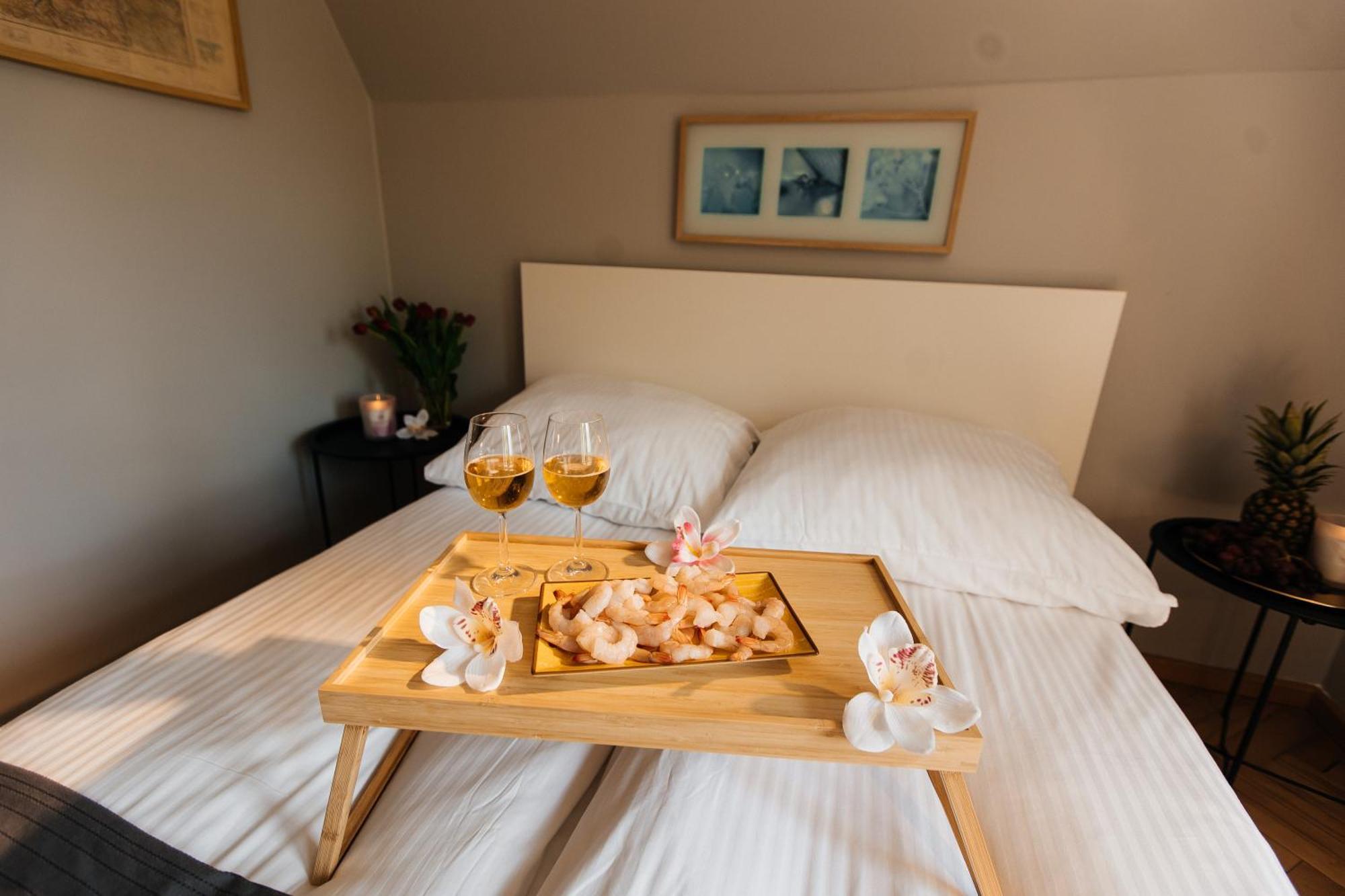 Leilighet Maya's Flats & 23 Attic - Ogarna Old Town *