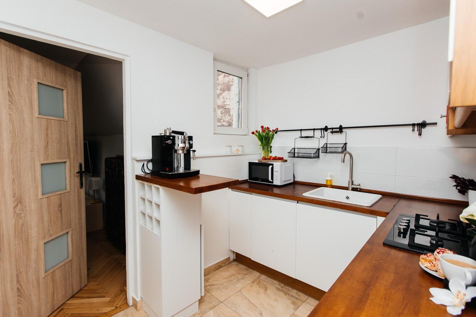 Maya's Flats & 23 Attic - Ogarna Old Town Leilighet *